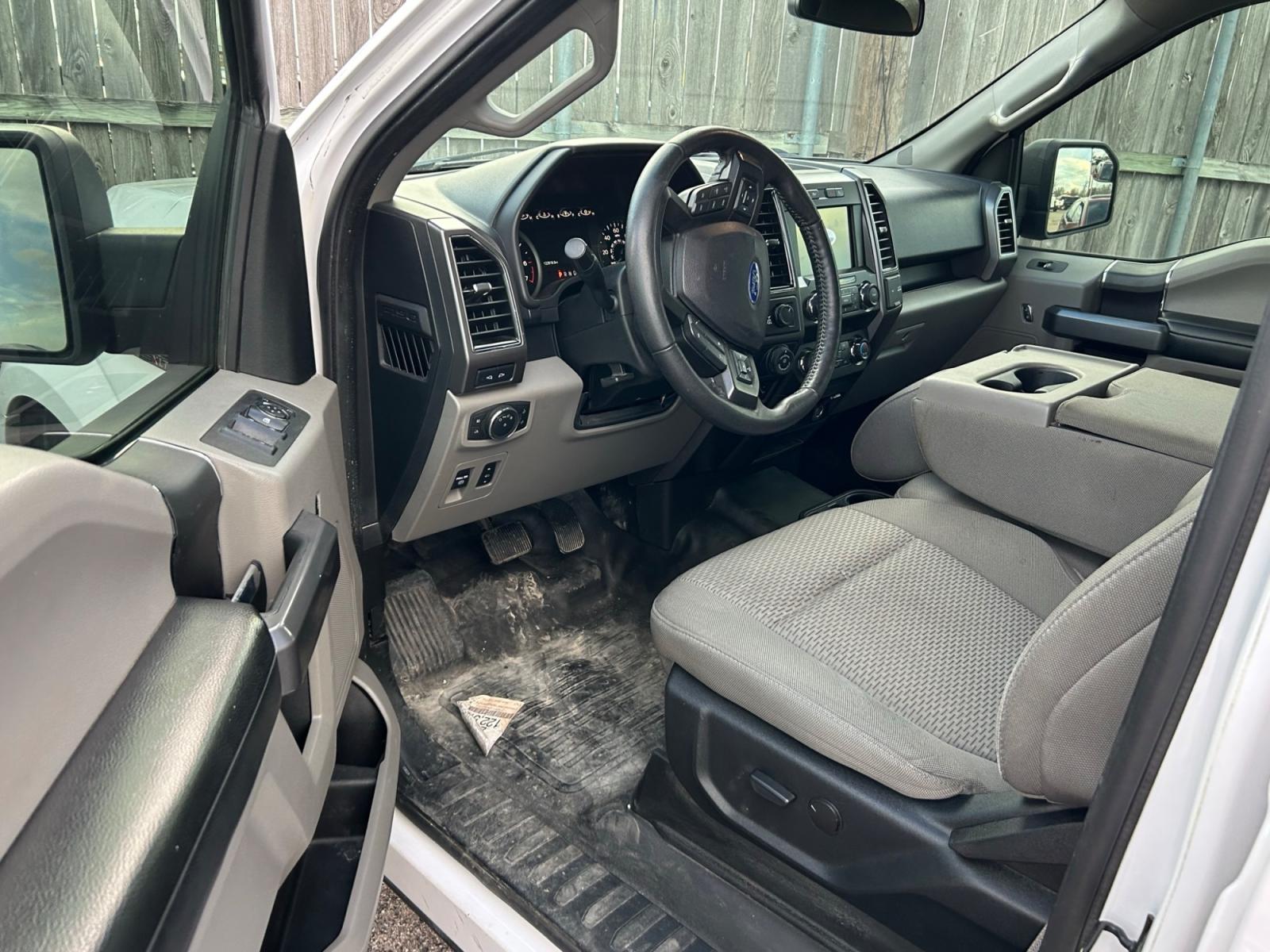 2019 White Ford F-150 (1FTEW1E57KK) , located at 1687 Business 35 S, New Braunfels, TX, 78130, (830) 625-7159, 29.655487, -98.051491 - Photo #10